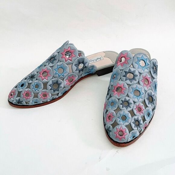 Ashley Cole Mia Embroidered Star Slip On Mules Silver Blue Pink NWOT Size 7B - Picture 1 of 5